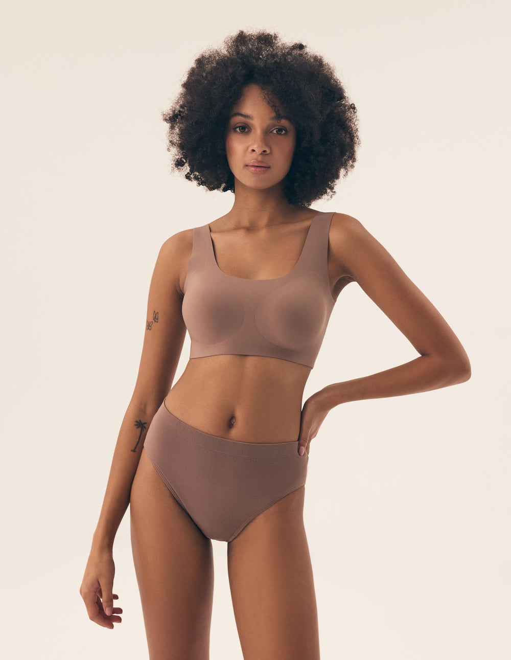 Sports Bra Bird – Pink – image 1