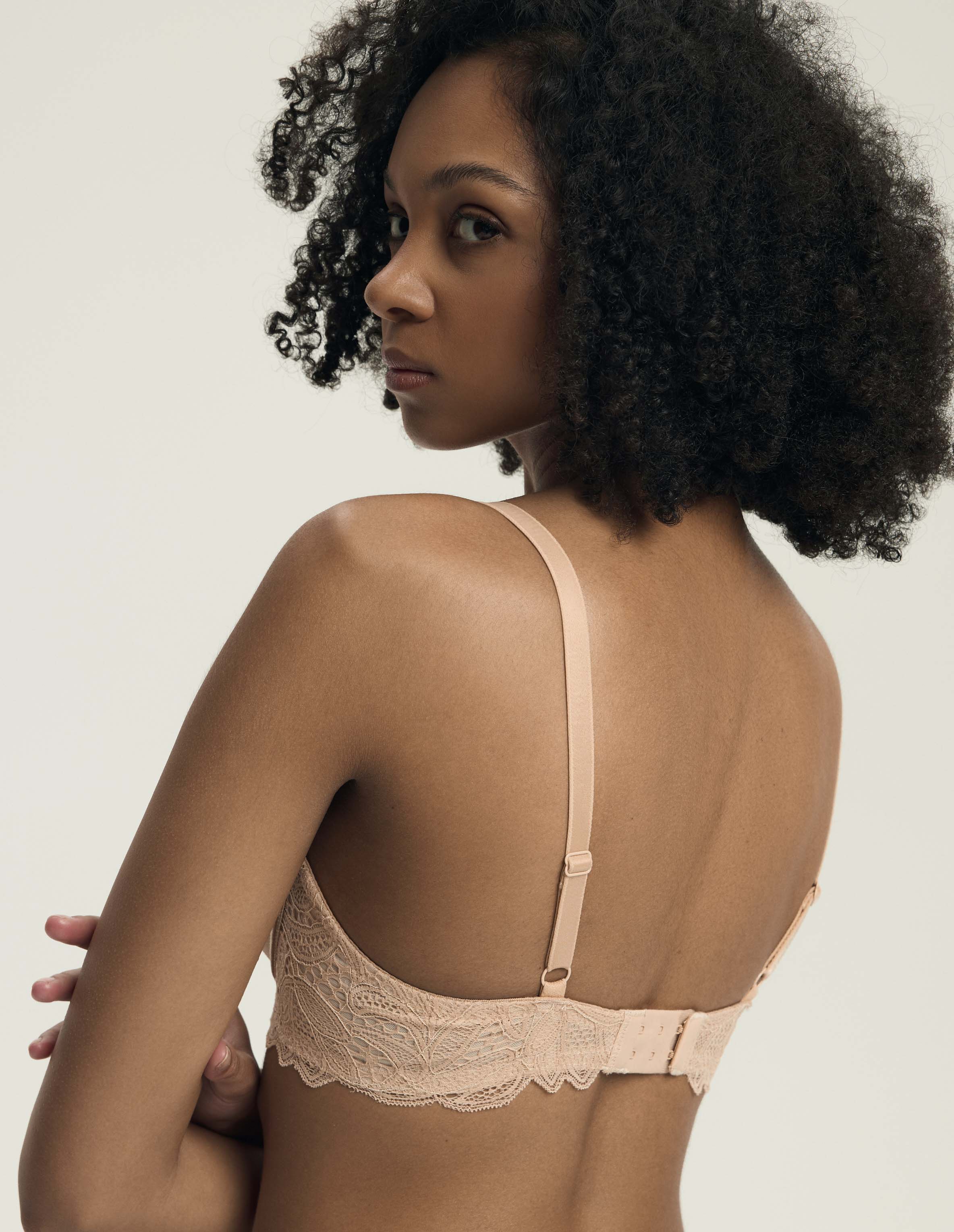 Push-Up Bra Delis – Brown – image 4