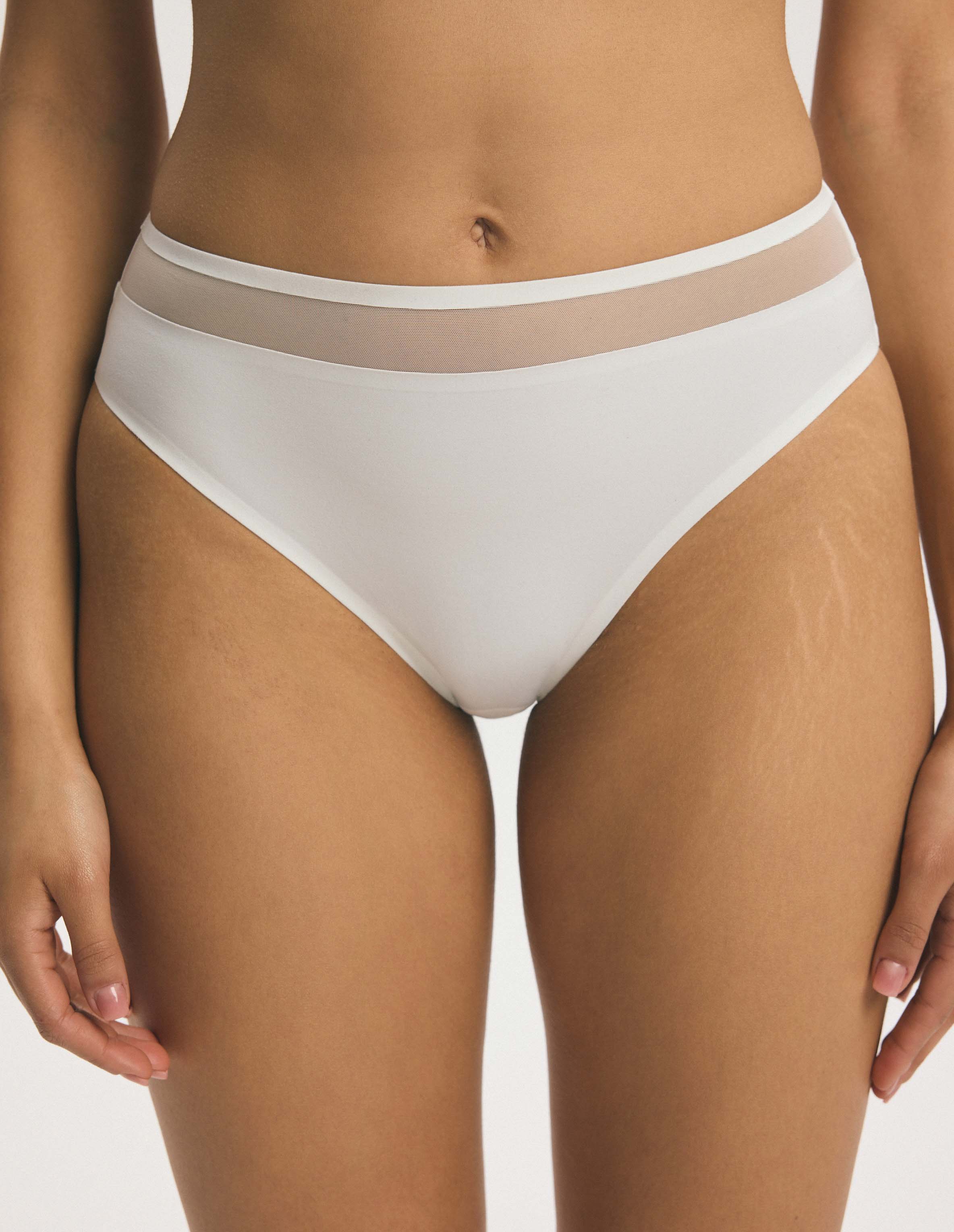 Basic Briefs – Cream – image 2